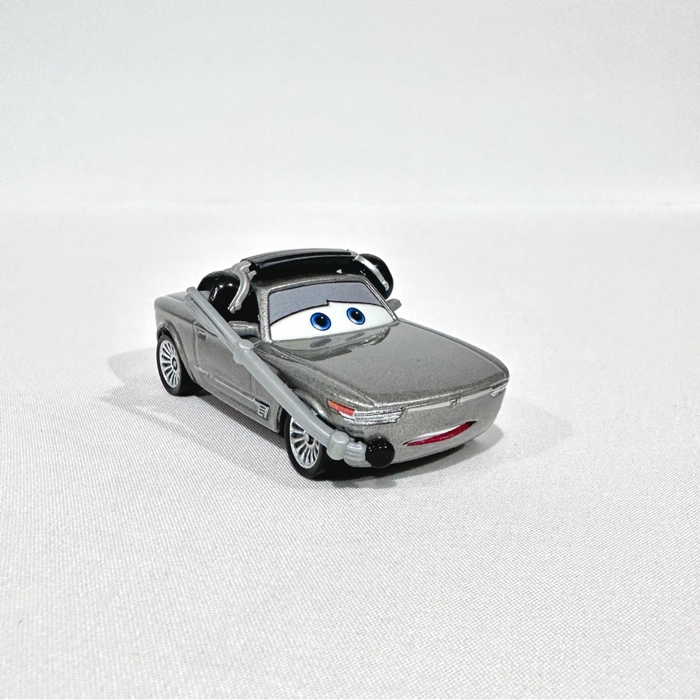 Disney Pixar Cars 3 Sterling with Headset Die-cast Mattel